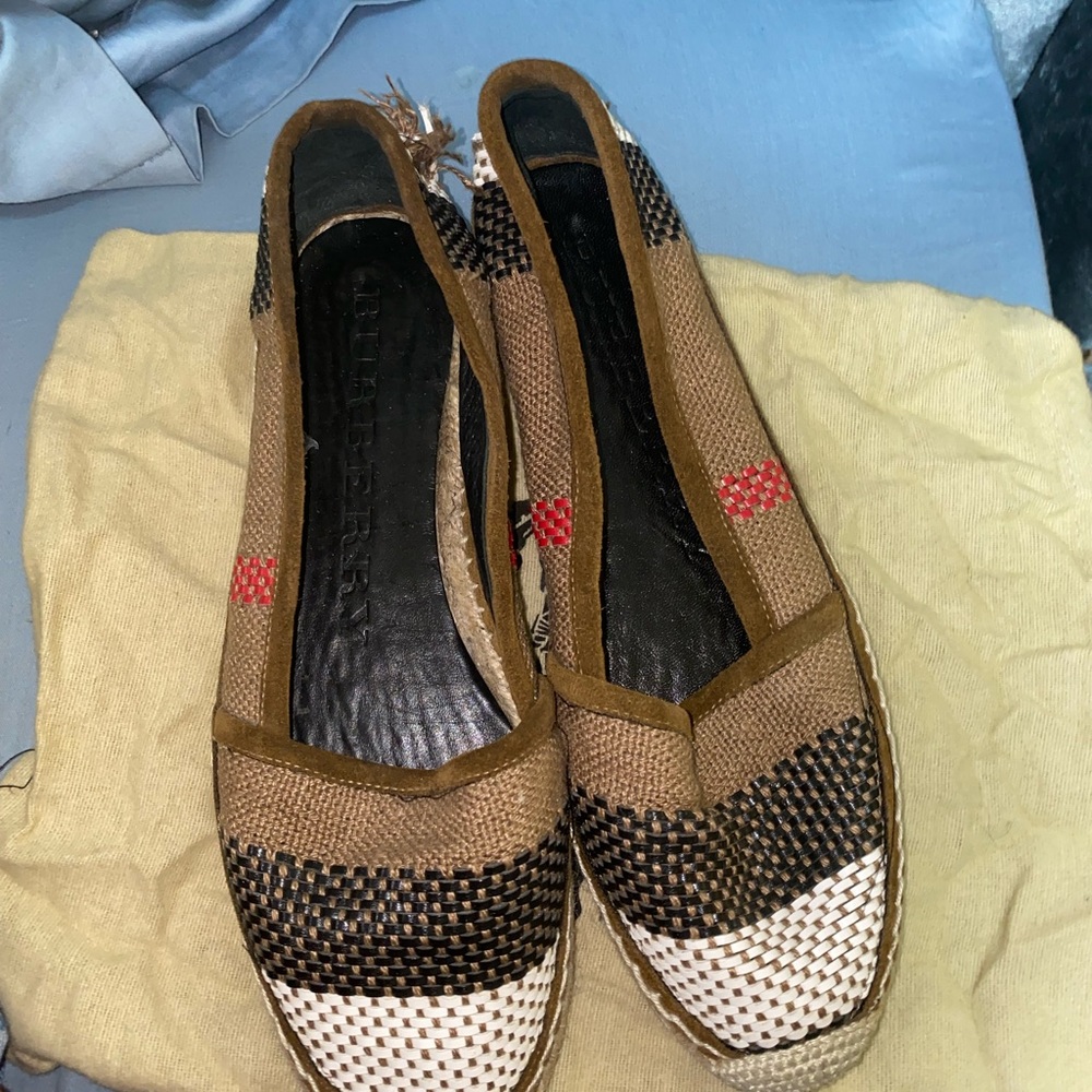 Burberry Espadrille - Picture 2 of 5
